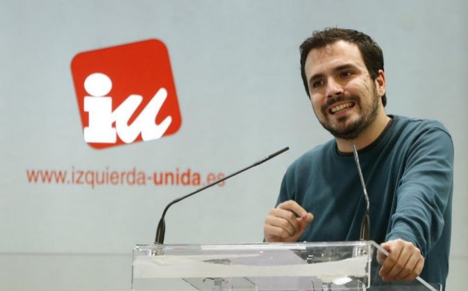 IU: "No hay pacto posible" con el PSOE si va "de la mano de Ciudadanos"