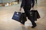 La UE prohíbe destruir excedentes de ropa y obliga a rediseñar la moda de lujo