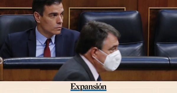 El Gobierno acuerda con el PNV la transferencia del Ingreso Mínimo a ...