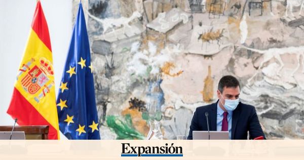 CIS de Tezanos: el PSOE repite en cabeza seguido del PP a 10,9 puntos ...