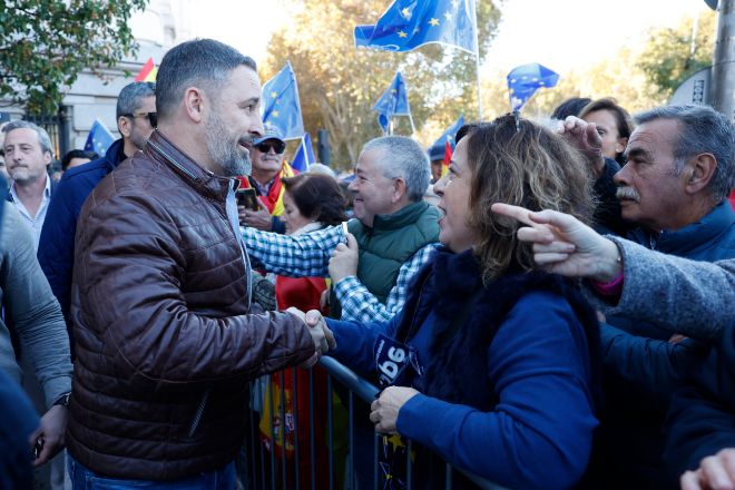 Cientos de miles de personas se congregan en Cibeles en una nueva ...