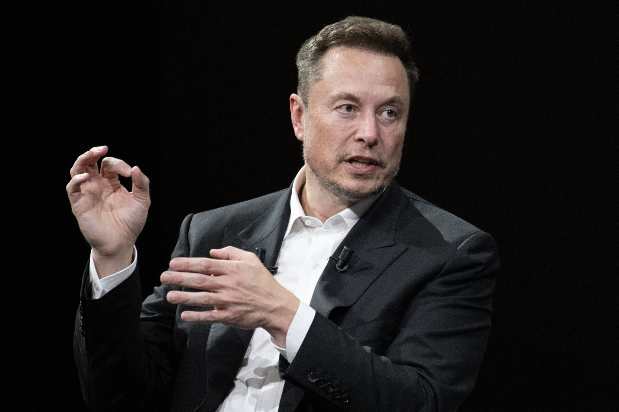Elon Musk es el CEO de SpaceX.