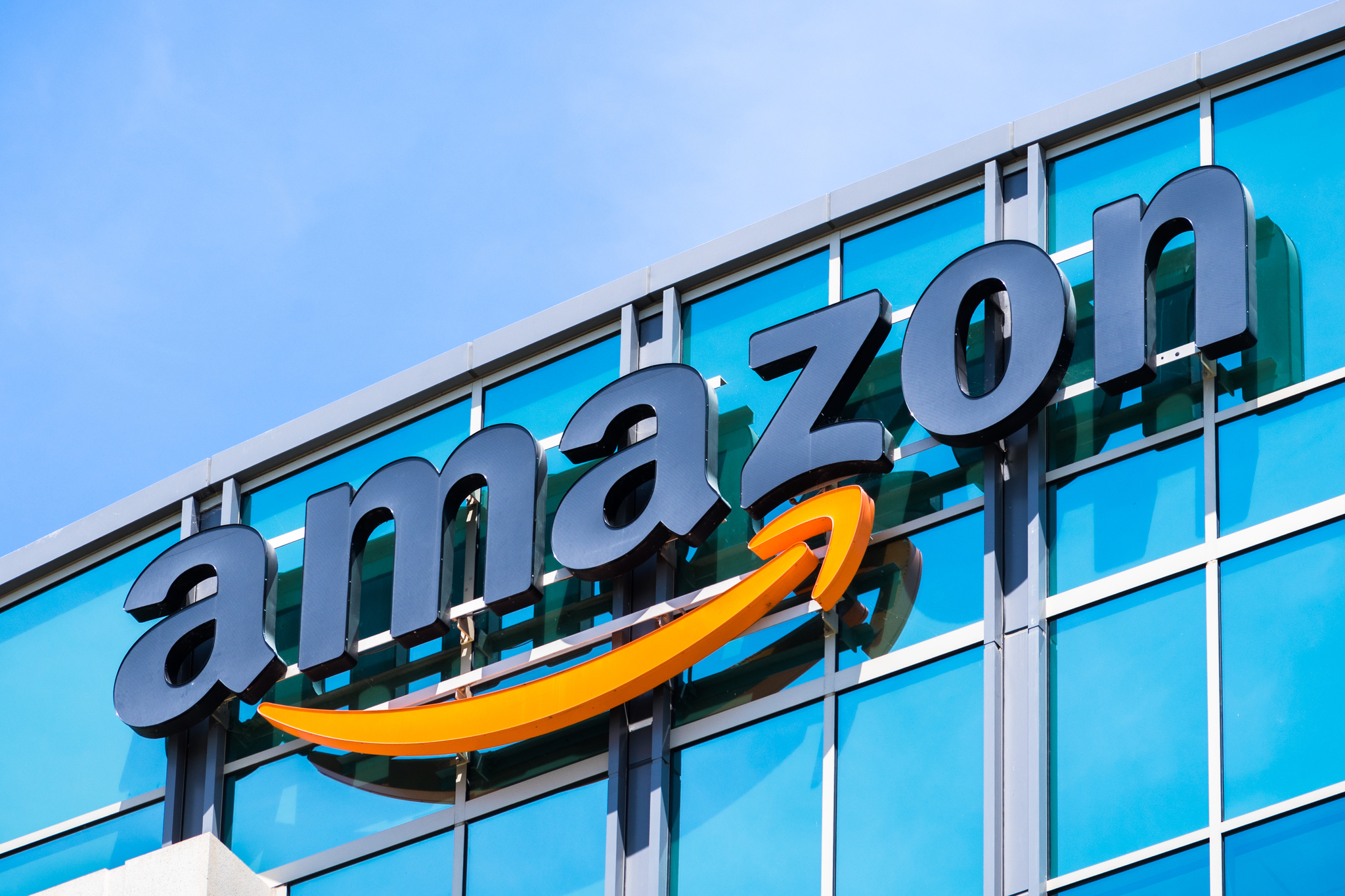 La demanda de la FTC contra Amazon y su impacto en el mercado publicitario