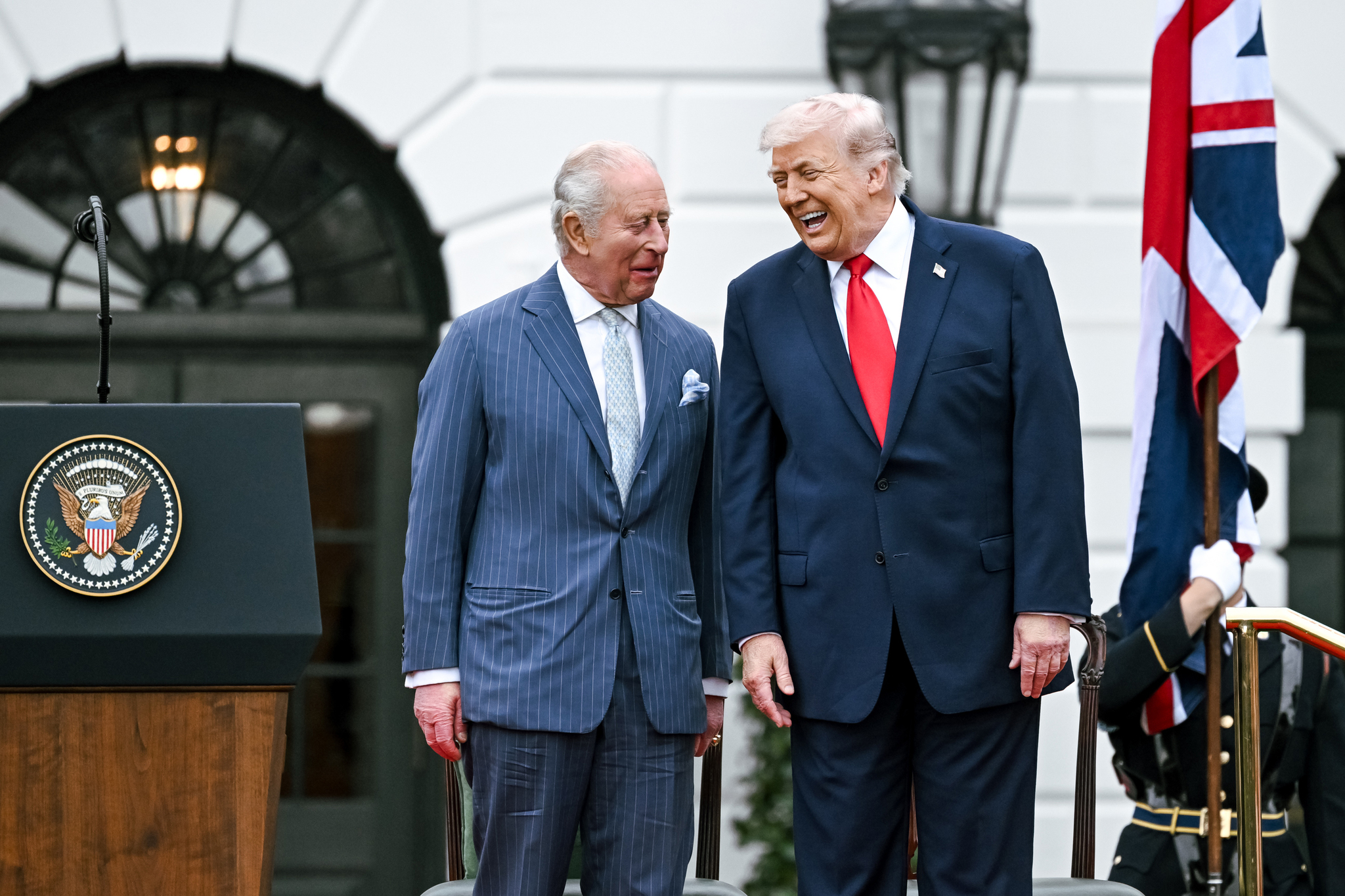 Un rey en la corte de Trump