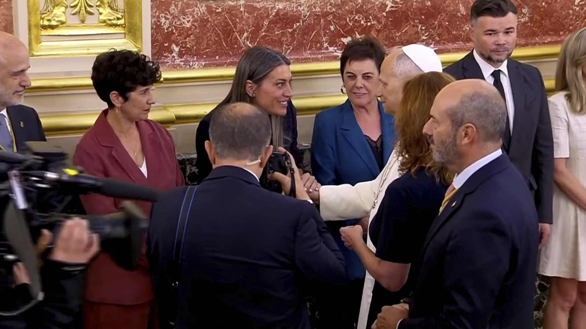 Ovación de 7 minutos y una nota discordante: así ha sido el discurso del Papa ante el Congreso