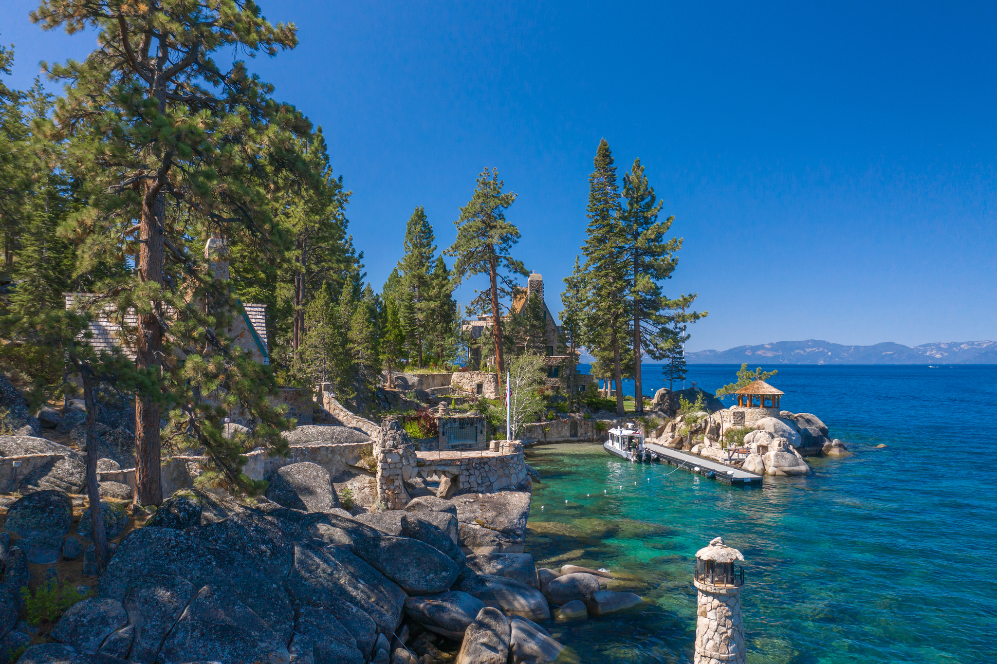Pánico fiscal en California: la gran huida de las fortunas de Silicon Valley hacia el lago Tahoe