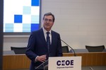 CEOE pide detectar a "los profesionales" del absentismo y valora que Feijóo "coja el guante"