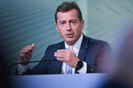 Airbus anuncia un plan de recompra de acciones de 5.000 millones hasta 2029 y mantiene previsiones para 2026