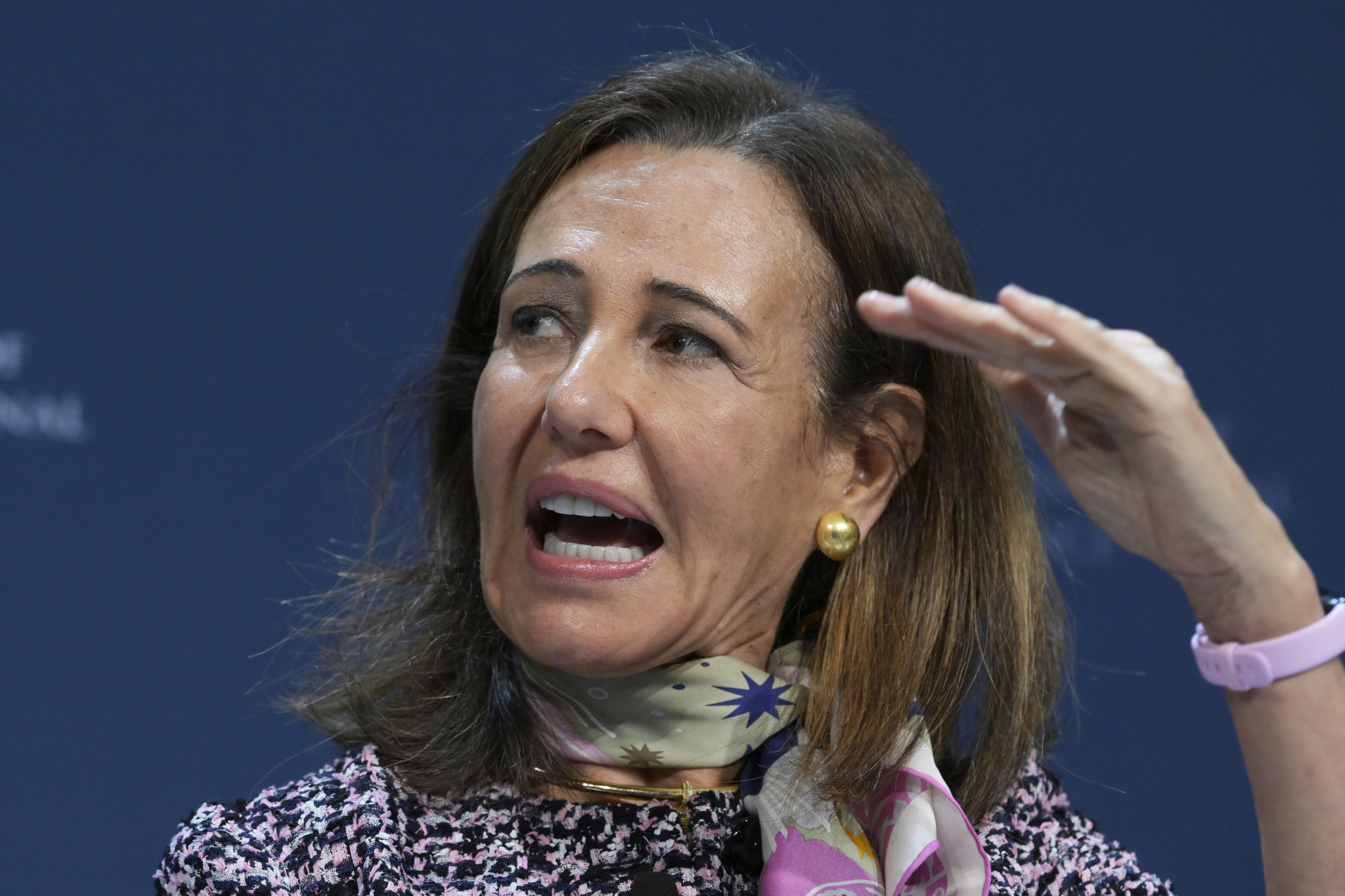 La banca de inversión de Santander supera en seis meses sus metas para tres años