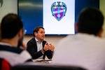 Danvila negocia la compra de 33 millones de deuda de los principales acreedores del Levante
