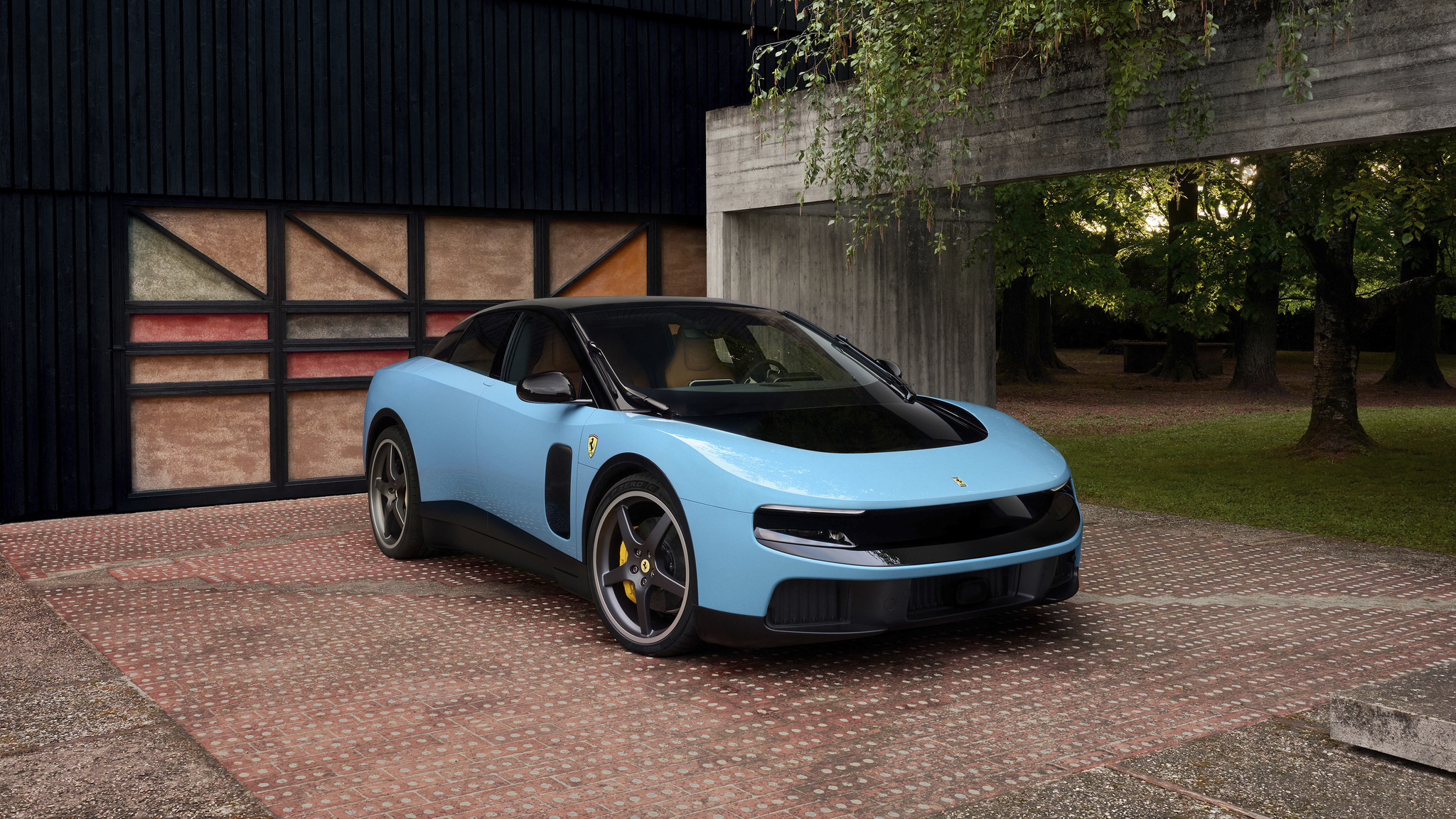Ferrari Luce.