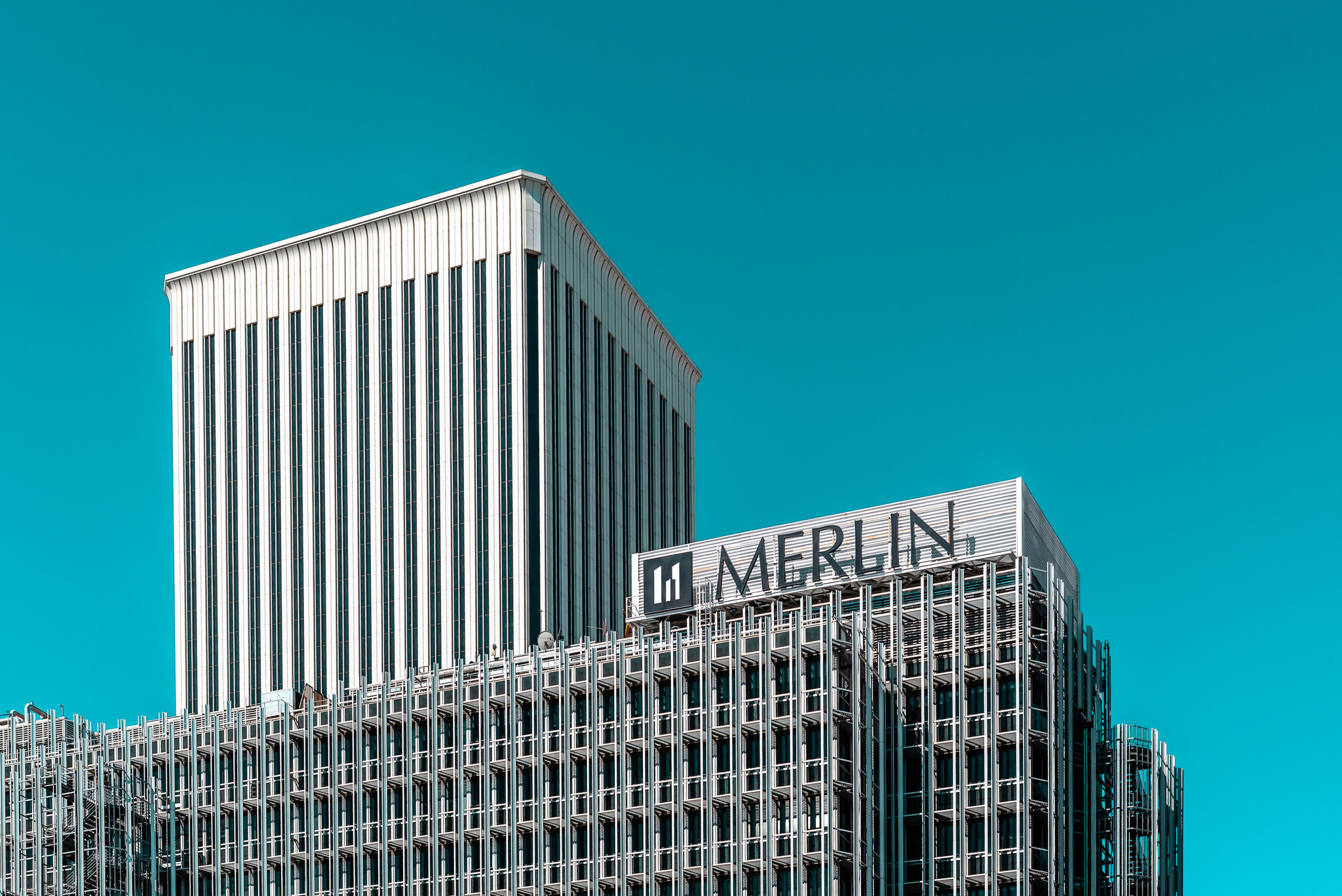 Jefferies rebaja a Merlin por los mayores riesgos sobre los centros de datos