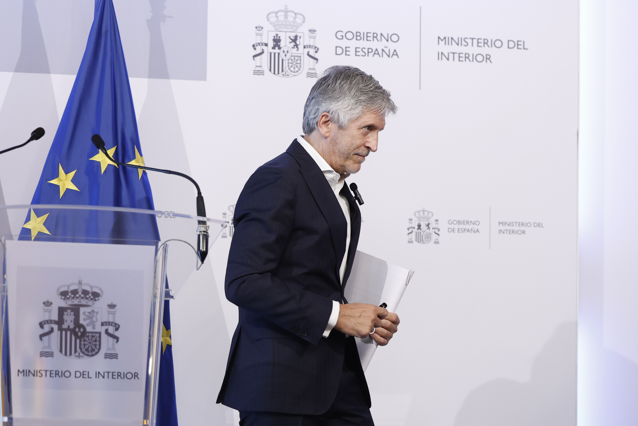 Ni dimisiones ni respuesta contundente tras la invasión de Ceuta
