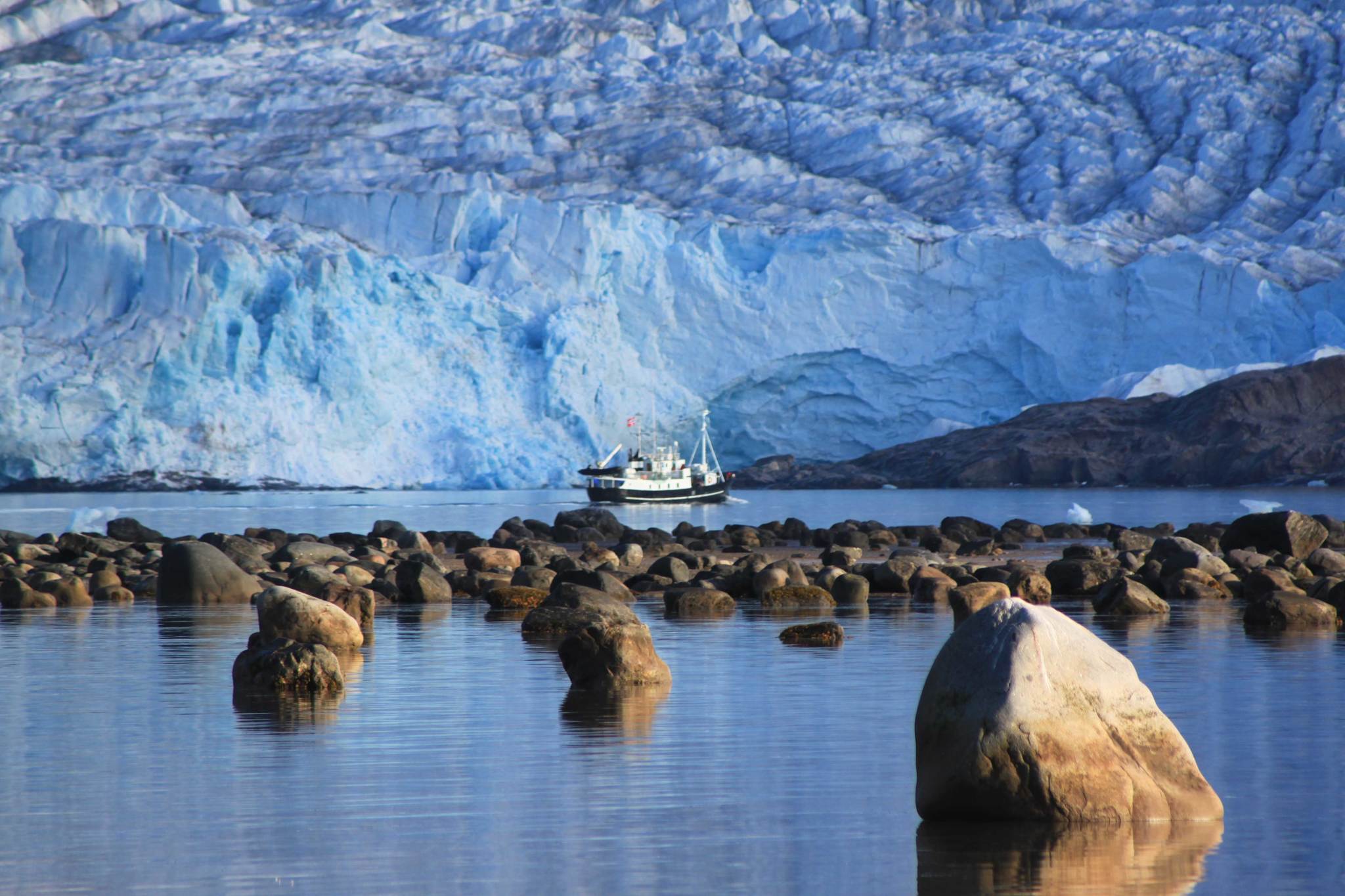 China sortea los puntos críticos del tráfico marítimo con una "Ruta de la Seda" a través d