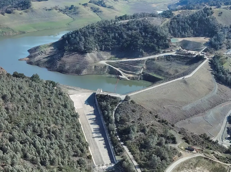 ACS reformará una presa en California de 1.625 millones