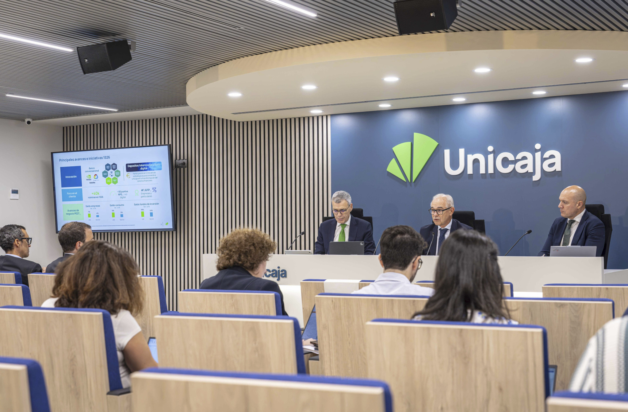 El hedge Citadel aflora el 0,51% de Unicaja y rompe la tregua en banca