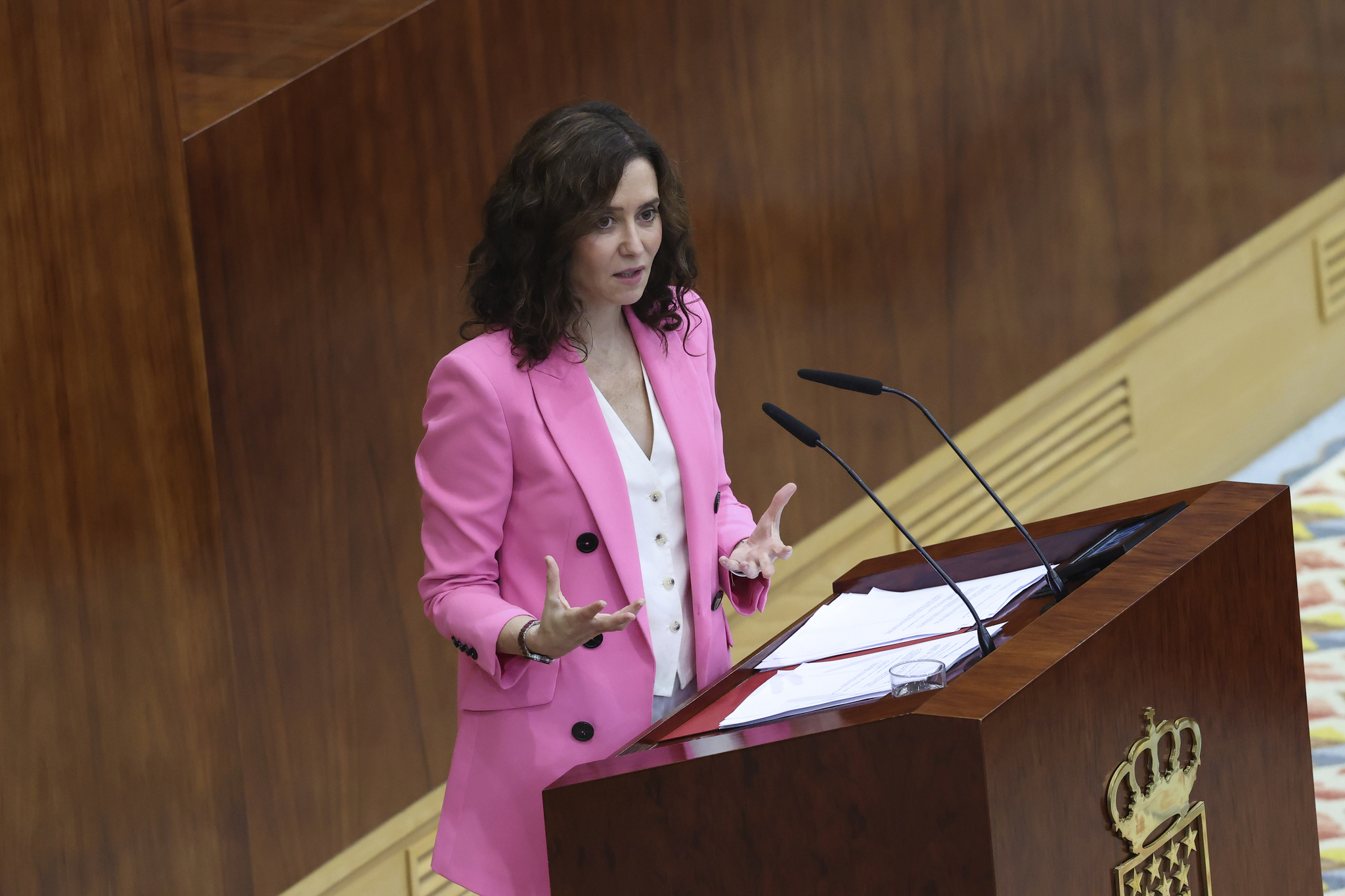 Ayuso apuesta por autónomos, pymes e industria para afianzar el liderazgo de Madrid