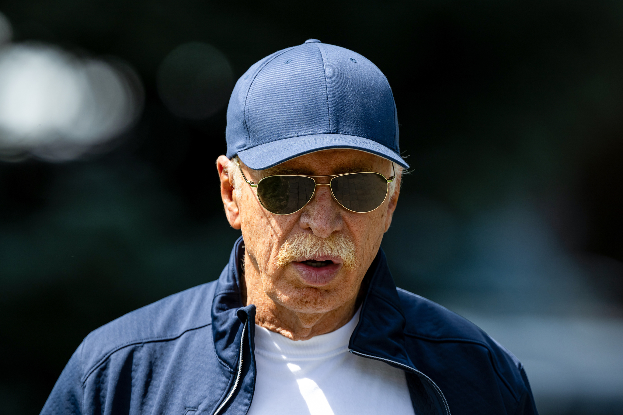 Stan Kroenke: el magnate que redefine el panorama deportivo estadounidense