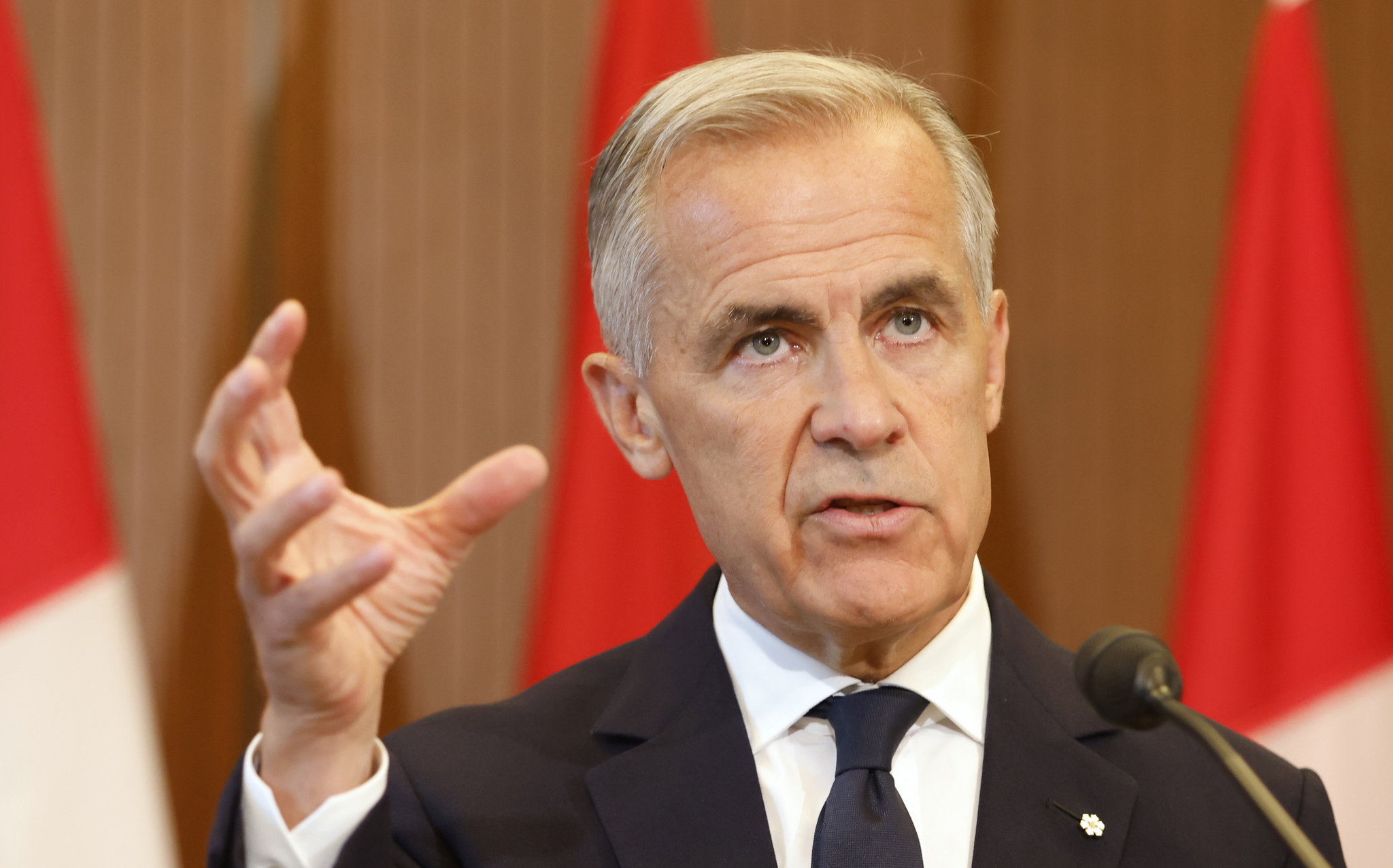 Mark Carney insta a la UE a consolidar el acuerdo comercial mientras Ottawa busca alejarse de Estados Unidos