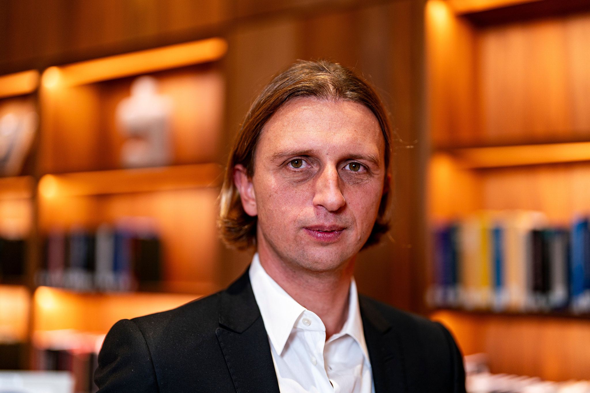 Revolut contempla una salida a bolsa dual en Londres y Nueva York