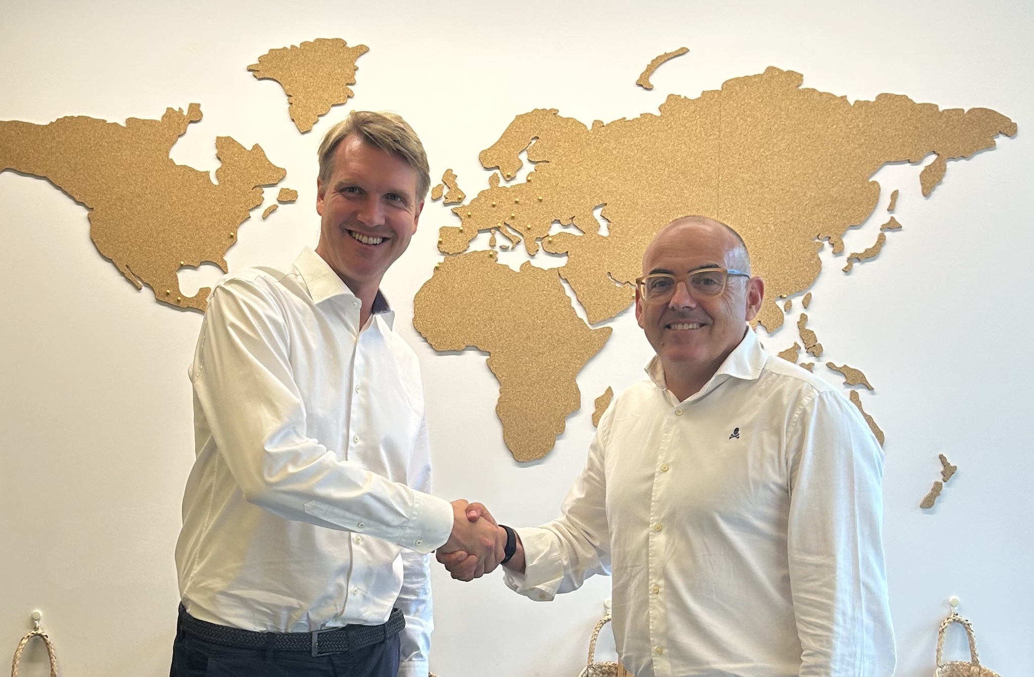 Alianza estratégica entre ieteam y OCO Global para potenciar el desarrollo económico
