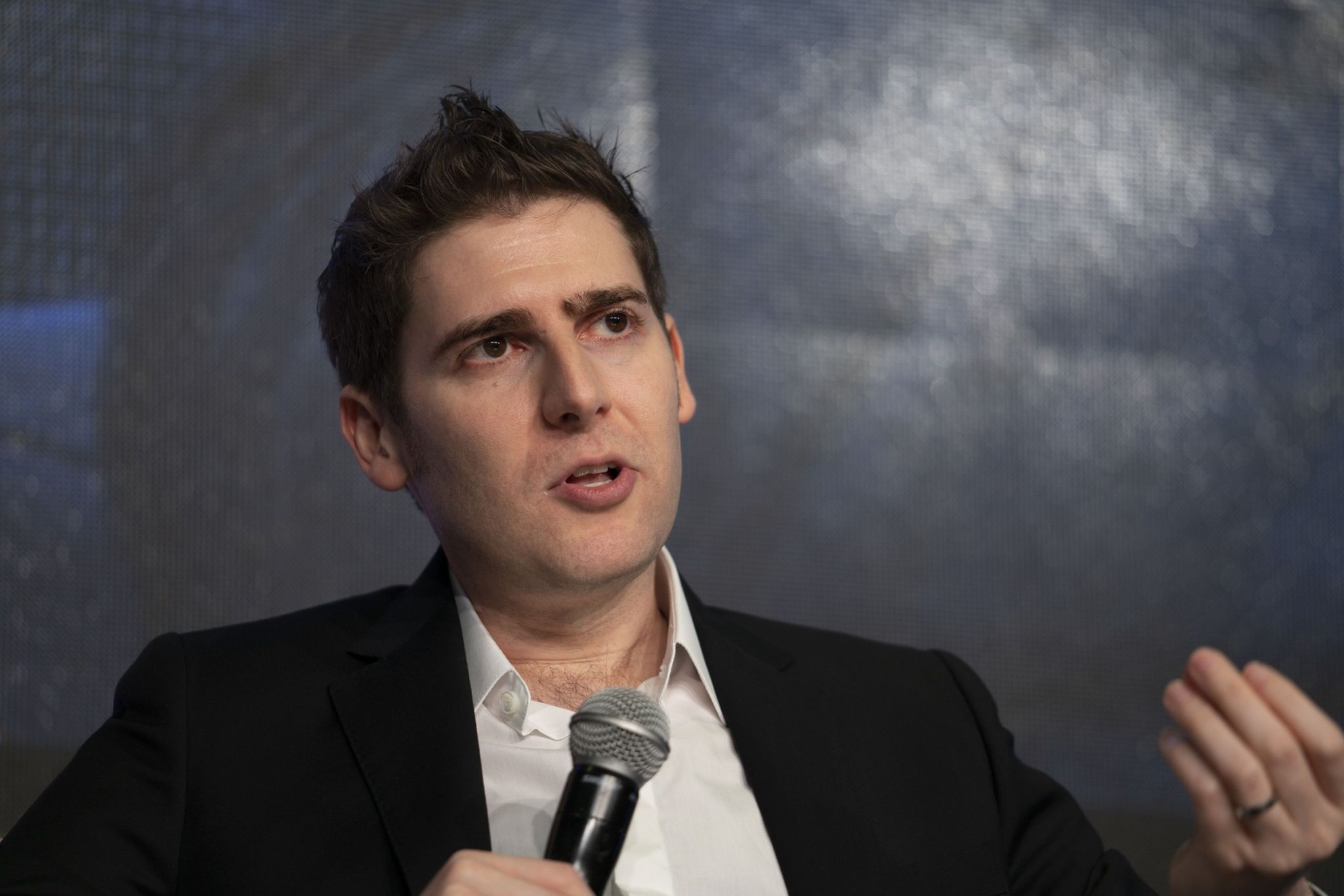 Eduardo Saverin y su influencia en el ecosistema empresarial de Singapur