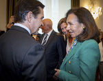 Santander y BBVA elevan la solvencia y los dividendos