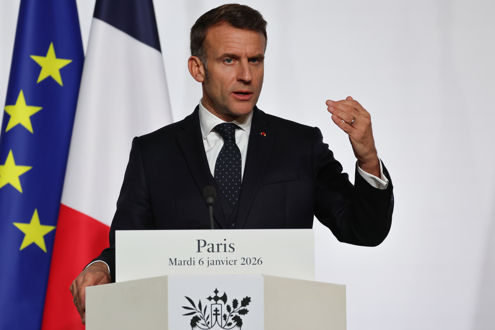 La presión sobre la deuda francesa pone en jaque a los inversores en Europa