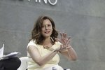 Miriam González presenta Democracia 21y propone bajar los impuestos de vivienda a los menores de 35 años