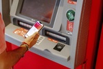 Santander rebaja las comisiones para operar en Bolsa y equipara mercados nacionales y extranjeros