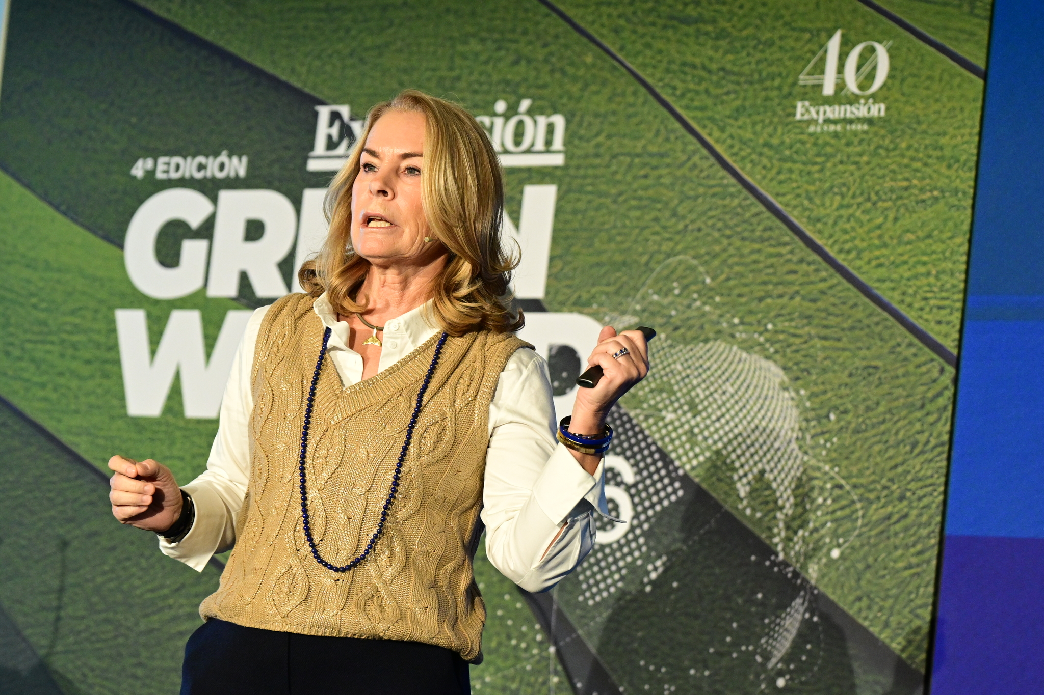Theresa Zabell reclama proteger y restaurar los océanos frente al cambio climático y explica la labor educativa y ambiental de Fundación Ecomar.